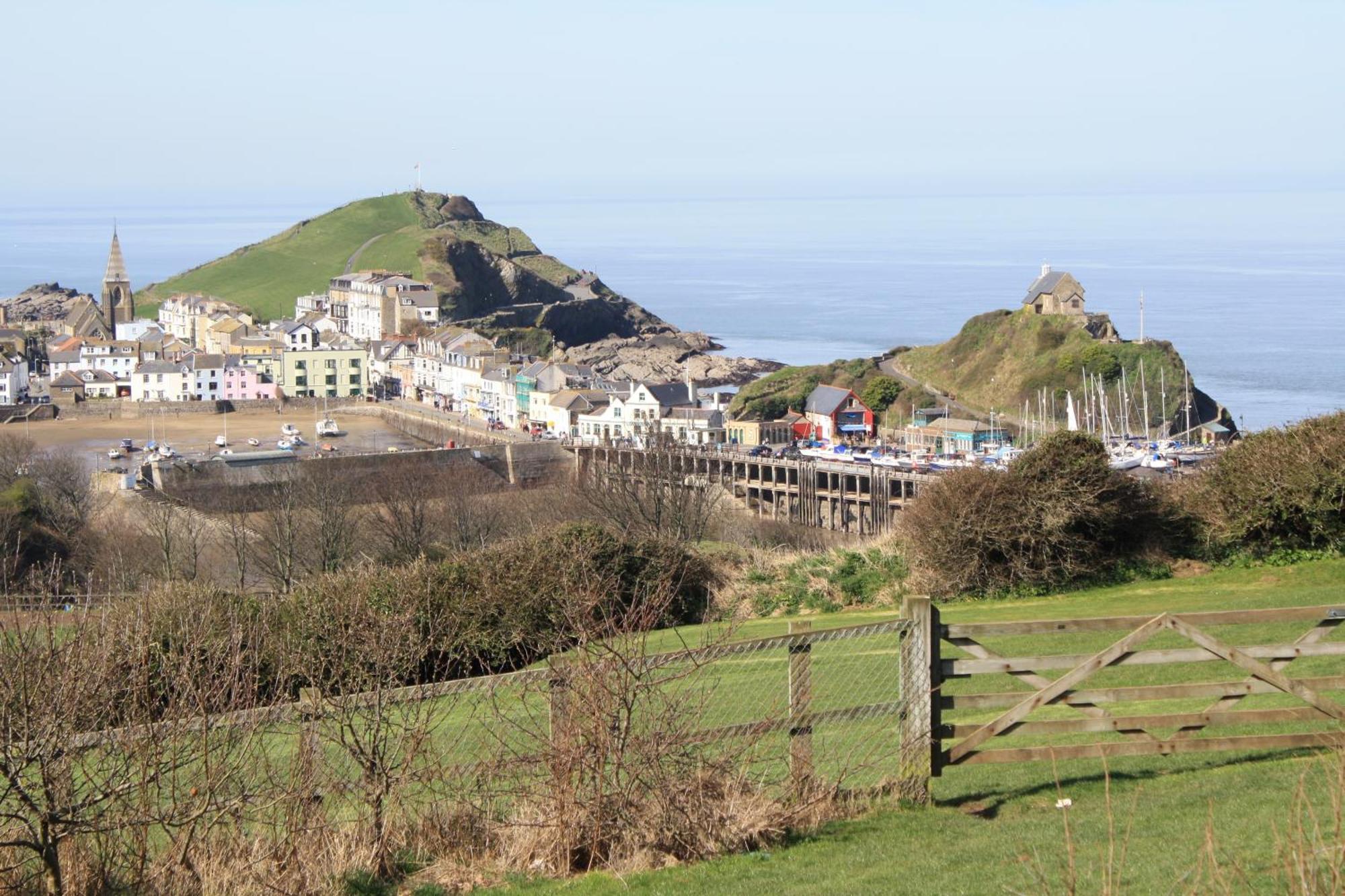 The Harbour Lights Bed and Breakfast Ilfracombe Buitenkant foto