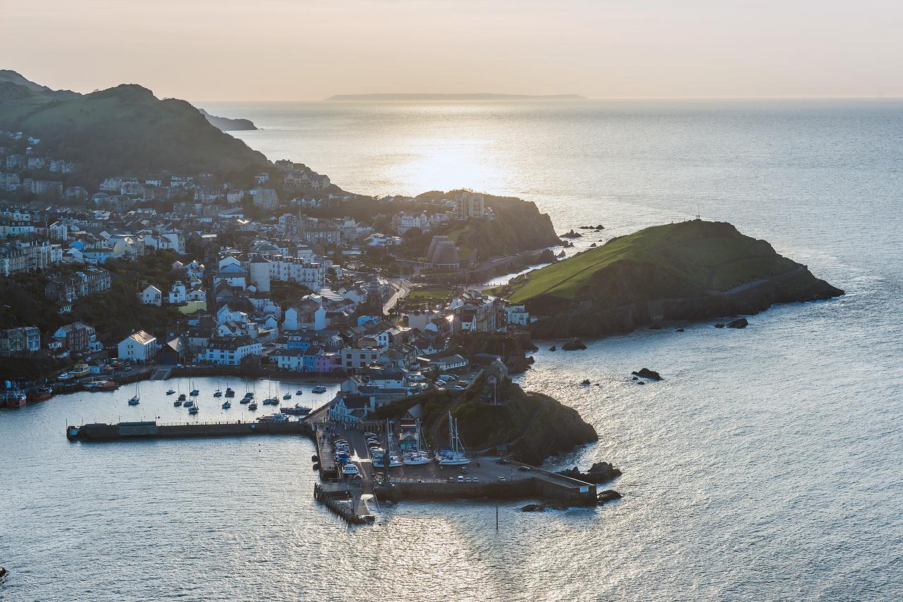 The Harbour Lights Bed and Breakfast Ilfracombe Buitenkant foto